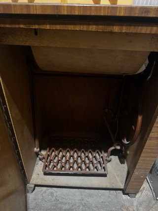 Máquina de coser Singer antigua