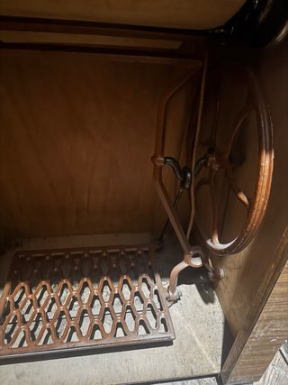 Máquina de coser Singer antigua