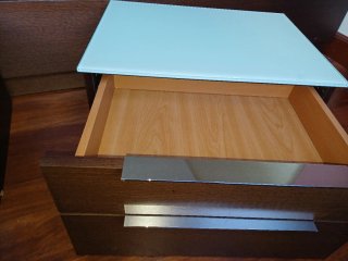 2 Mesitas de Noche Madera y Cristal