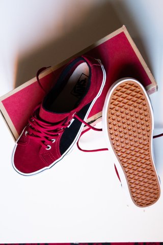 Vans Lampin Suede Rojo/Negro con Caja