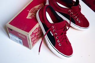 Vans Lampin Suede Rojo/Negro con Caja