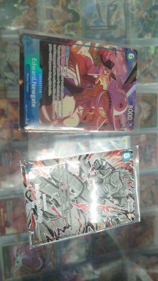 Edward Newgate OP17-00 y Monkey D. Garp