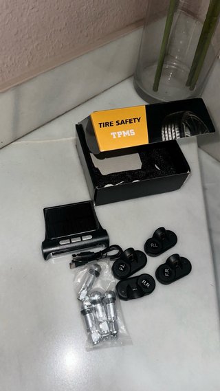 4 Sensores TPMS Universal (Presión y temperatura)