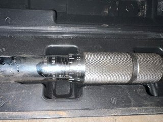 Llave Dinamométrica Fargo 1/2 42-210 Nm