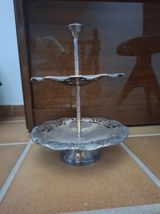 Frutero de 2 pisos plateado