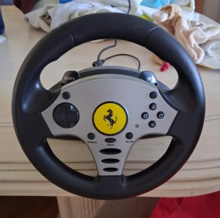 Volante Thrustmaster Challenge Ferrari PS2