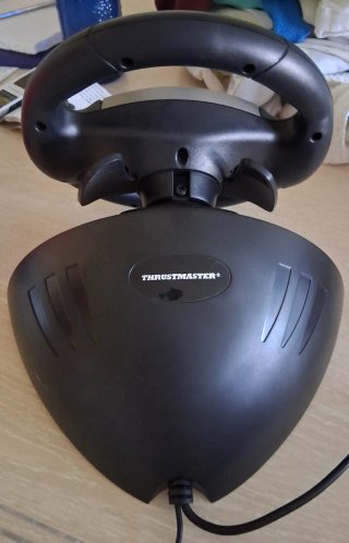 Volante Thrustmaster Challenge Ferrari PS2