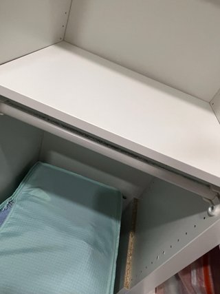 Módulo esquinero Ikea con puerta bergsbo