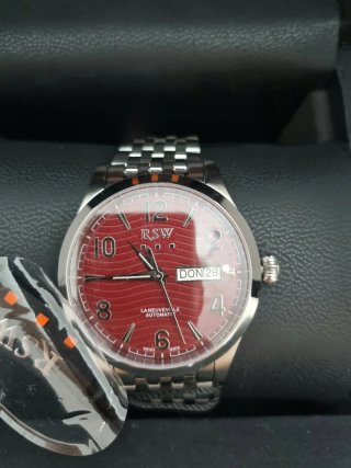 Reloj RSW Hombre Esfera Roja y Correa Plateada