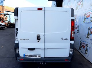 Renault 1142547 paragolpes del trafic caja cerrada