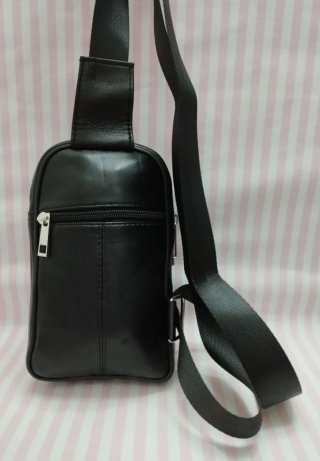 NOVEDAD! MOCHILA BANDOLERA DE PIEL AUTÉNTICA