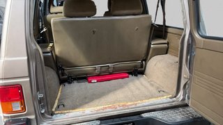 Mitsubishi Pajero 1990