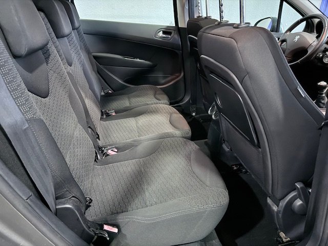 Peugeot 308 1.6 HDI Premium FAP 2009, foto 7