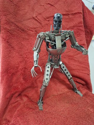 Figura Terminator T-1000 Metal