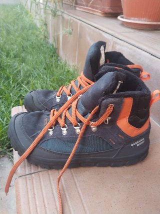 Botas montaña Quechua niño azul t. 38