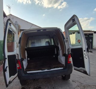 Furgoneta Citroën Berlingo Berl first hdi75 diésel