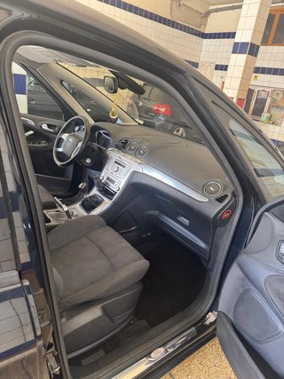 Ford S-MAX 2009