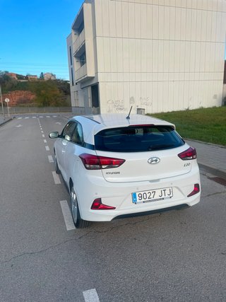 Hyundai i20 2016 etiqueta C 128.000 kms