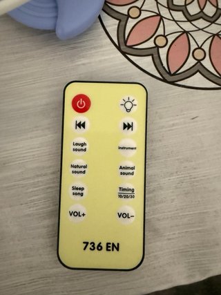 Móvil musical de cuna Juguettos con proyector