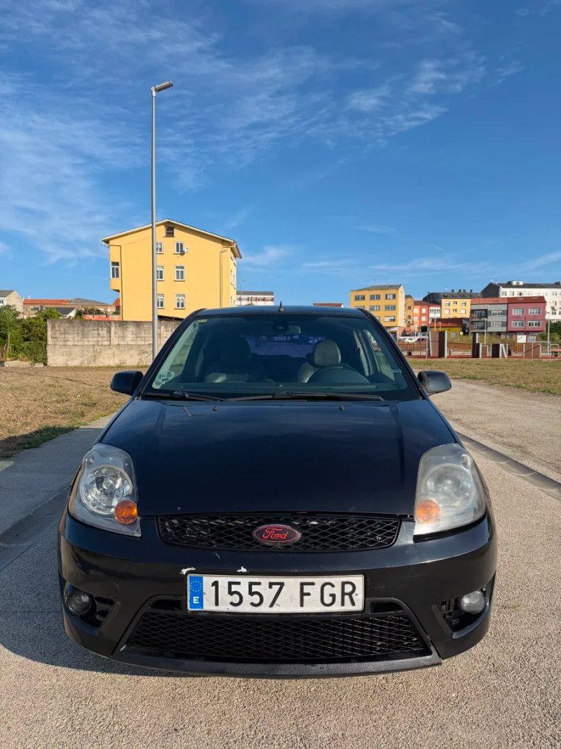 Ford Fiesta 2007 - foto 1