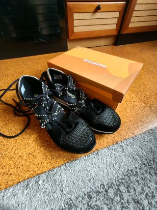 Alpargatas mujer negras y beige T40