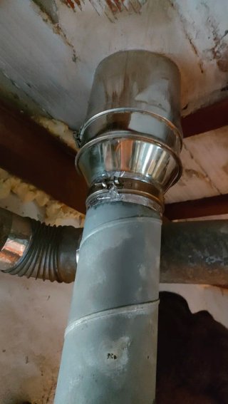 Estufa de leña con tubos