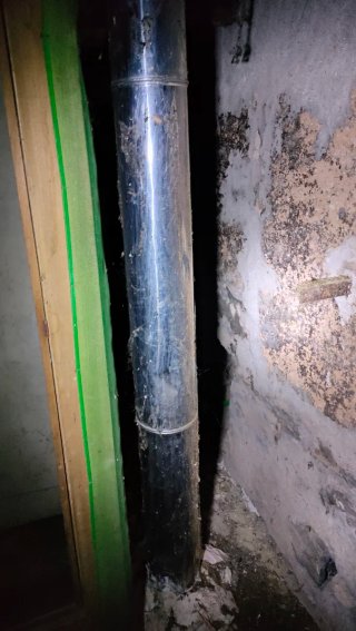 Estufa de leña con tubos