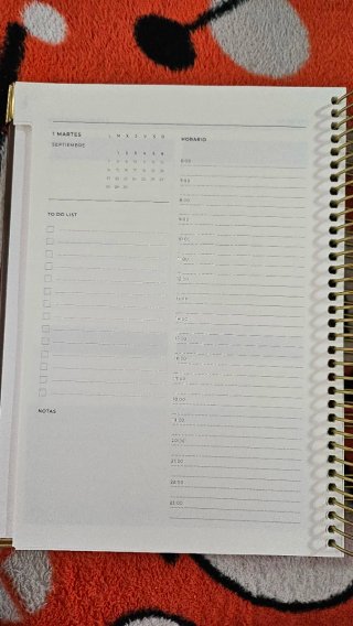 Agenda Académica diaria  2026-2027 de  Vik guirao