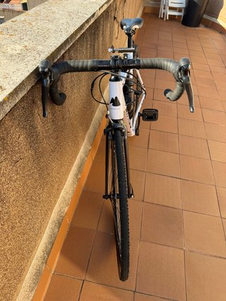 MMR Grip carretera talla 51 + extras