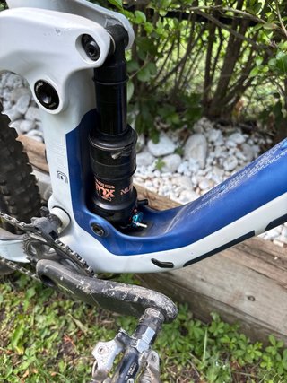 Bicicleta Scott Genius 710 Contessa
