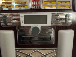 Jukebox Ricatech RR2000 Estilo Años 50