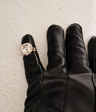 Anillo de Oro 18k con Brillante de 12 Quilates