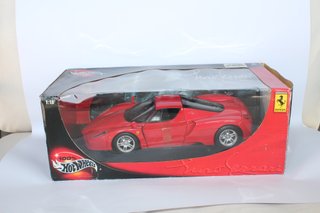Ferrari Enzo 1:18 Hot Wheels Rojo