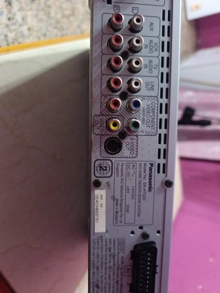 Panasonic SA-HT520 Home Theater DVD