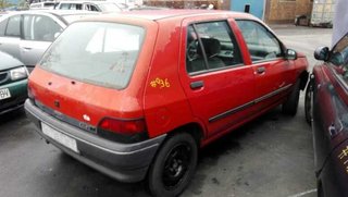 Renault 1142471 paragolpes delantero clio i fase