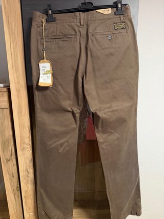 Pantalones marrones Chevignon