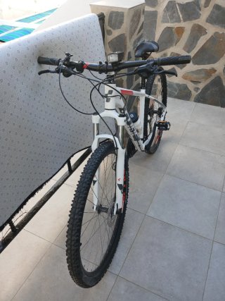 Bicicleta Montaña Blanca .
