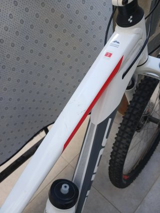 Bicicleta Montaña Blanca .