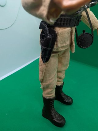Figura madelman Cazador Safari con Accesorios