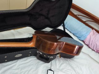 Guitarra Manuel Rodriguez Gama Alta Tipo E