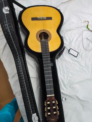 Guitarra Manuel Rodriguez Gama Alta Tipo E