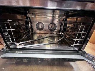 Horno Unox Profesional trifásico