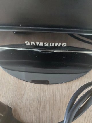 Tv Samsung SyncMaster 933HD Monitor