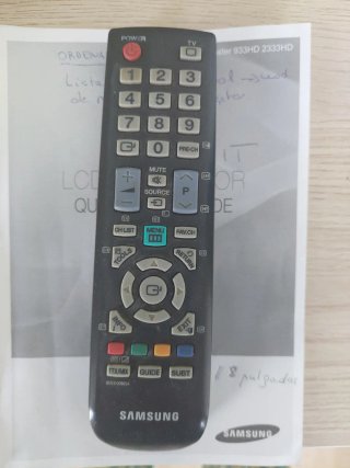 Tv Samsung SyncMaster 933HD Monitor