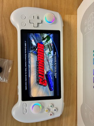 Consola ANBERNIC RG557 Blanca 256 GB – Con 2 usos