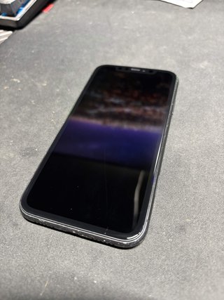 iPhone 11 128gb (100%  Salud Batería)
