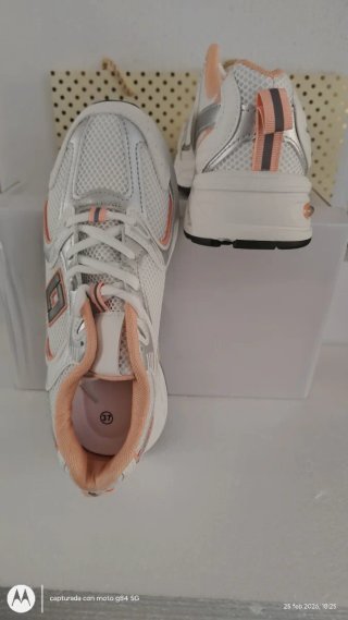 Zapatillas deportivas Lotto mujer blancas y rosas