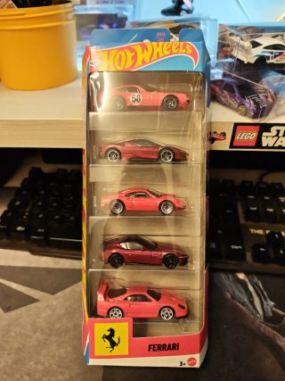 Hot Wheels Ferrari Set 5 Coches