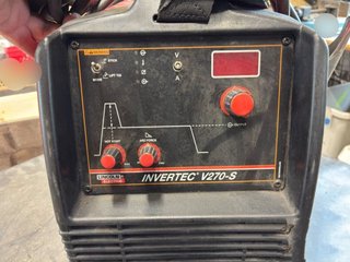 Soldador Lincoln INVERTEC V270S