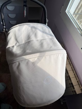 CARRO DE BEBÉ BUGABOO CAPAZO Y SILLA DE PASEO